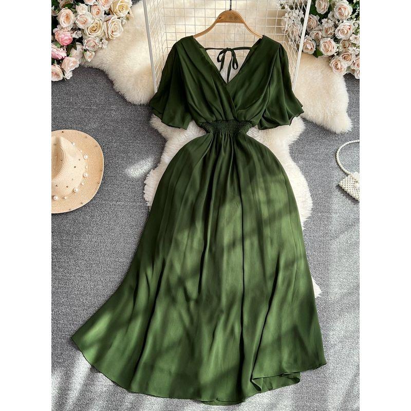 Retro V-neck Open Back A- line Large Hem Short Sleeve Dress