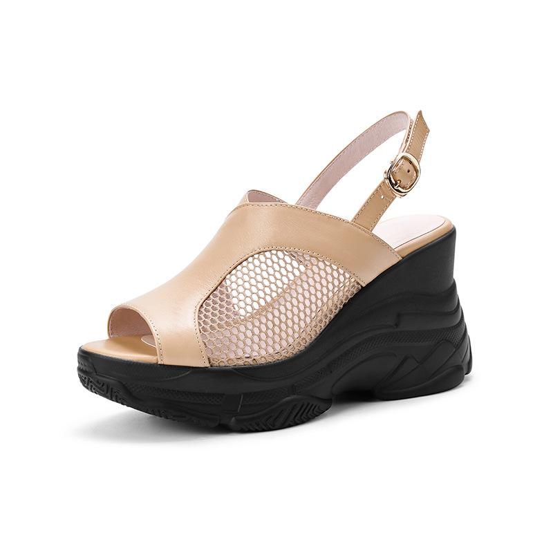 

Женские кожаные сандалии 2025 лето новая танкетка пляжная обувь дышащая сетка полые повседневные сандалии-маффины с открытым носком 39