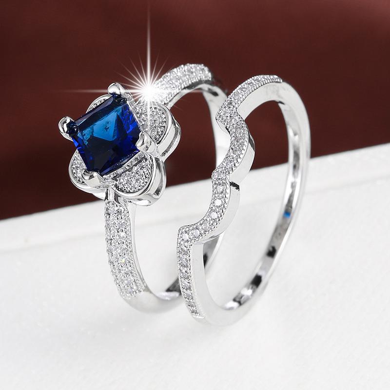Trendy Four-Leaf Clover Zircon Ring Set: Elegant, Versatile Women's Stacking Rings