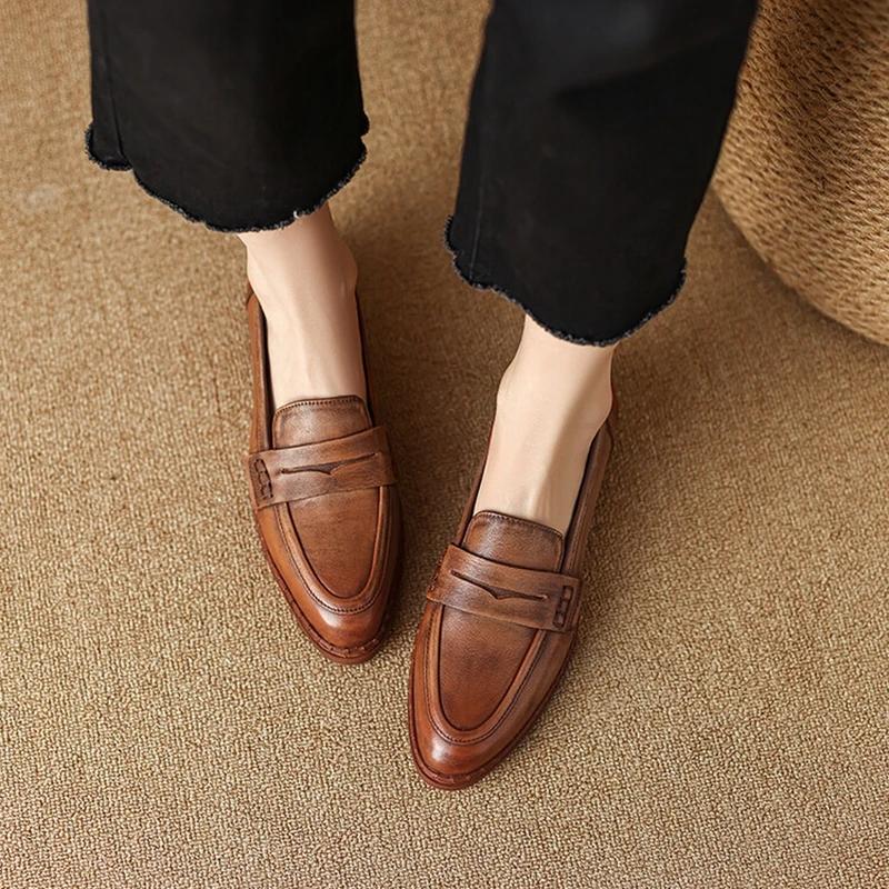 Fashion NEW Spring/Autumn Women Loafers Genuine Leather Shoes for Women Square Toe Low Heel Women Pumps Concise Retro Soft Black Shoes