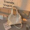 Retro Weiche Ledertasche, Modische und Schlichte Textur, Tragbare Umhängetasche, Großes Fassungsvermögen und Temperament, Crossbody Muttertasche