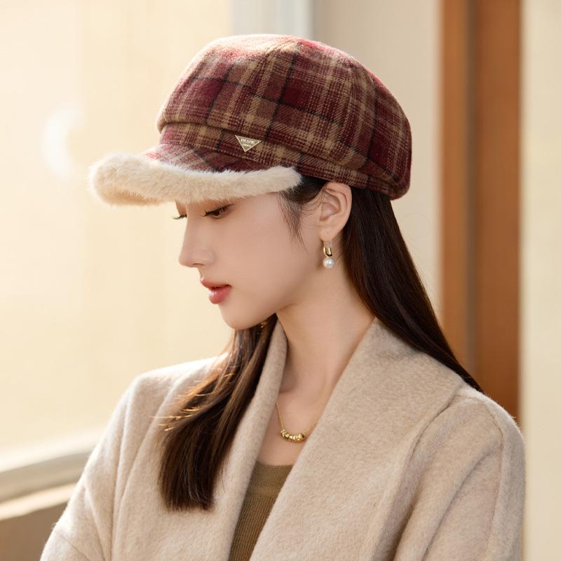 Chapeau d'automne et d'hiver Chapeau octogonal à carreaux rétro britannique pour femmes Casquette tendance Chapeau thermique