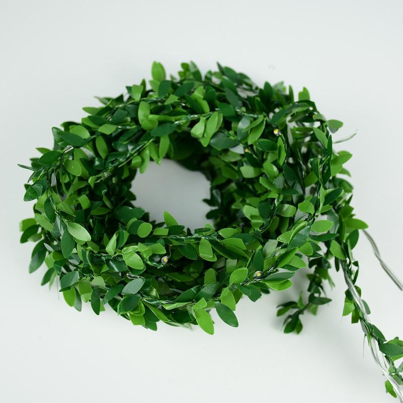 2 m lange, grüne Blättergirlande mit 20 LEDs, künstliche Blätterranke für Weihnachts-, Heim-, Hochzeits-, Geburtstags- und Partydekorationen