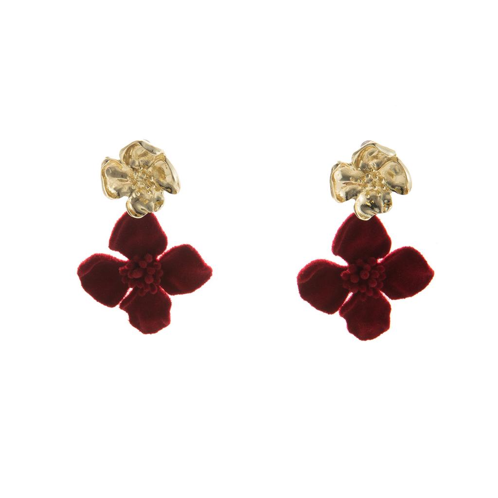 French Flocking Pleated Flower Stud Earrings For Women, Autumn And Winter Retro Light Luxury Ankola Red Temperament Earrings