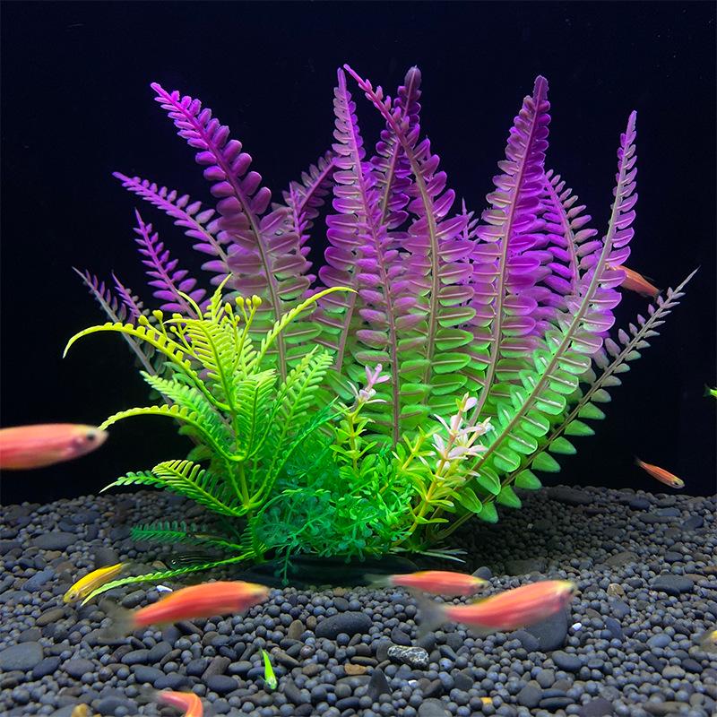 Fish Tank Decorations: Artificial Aquarium Plants and Plastic Water Grass