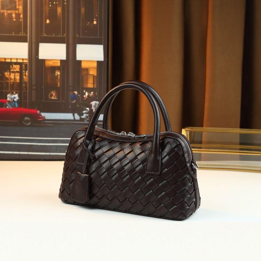 Spring/Summer New 2026 Fashion Trend Knitted Single Shoulder Handbag чёрный