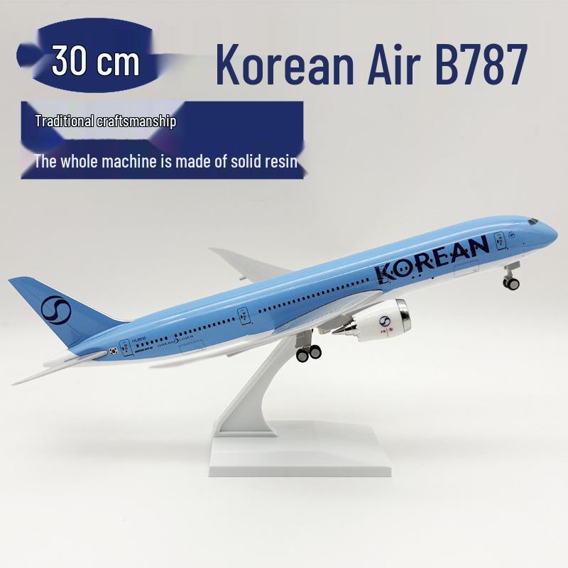 Korean Air Boeing 787 Model (30CM)