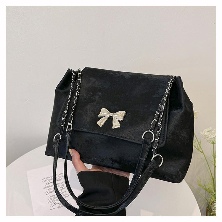Large Capacity Solid Color Women's Bag 2024 Summer Bow Simple Fashion Commuter Chain Shoulder Bag Women