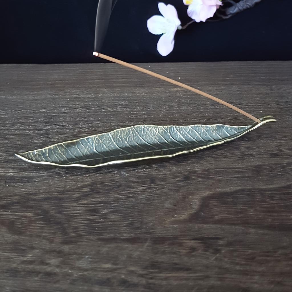 Leaf Incense Socket, Insert Incense Rack,creative aromatherapy decoration, Home indoor incense burner decoration, suitable for meditation, yoga