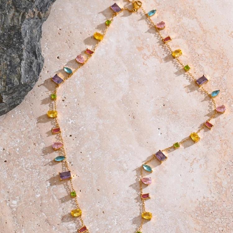 Colorful Women Bohemian Necklace with Cubic Zirconia Pendants Statement Necklace Suitable for Beach and Festival Wear