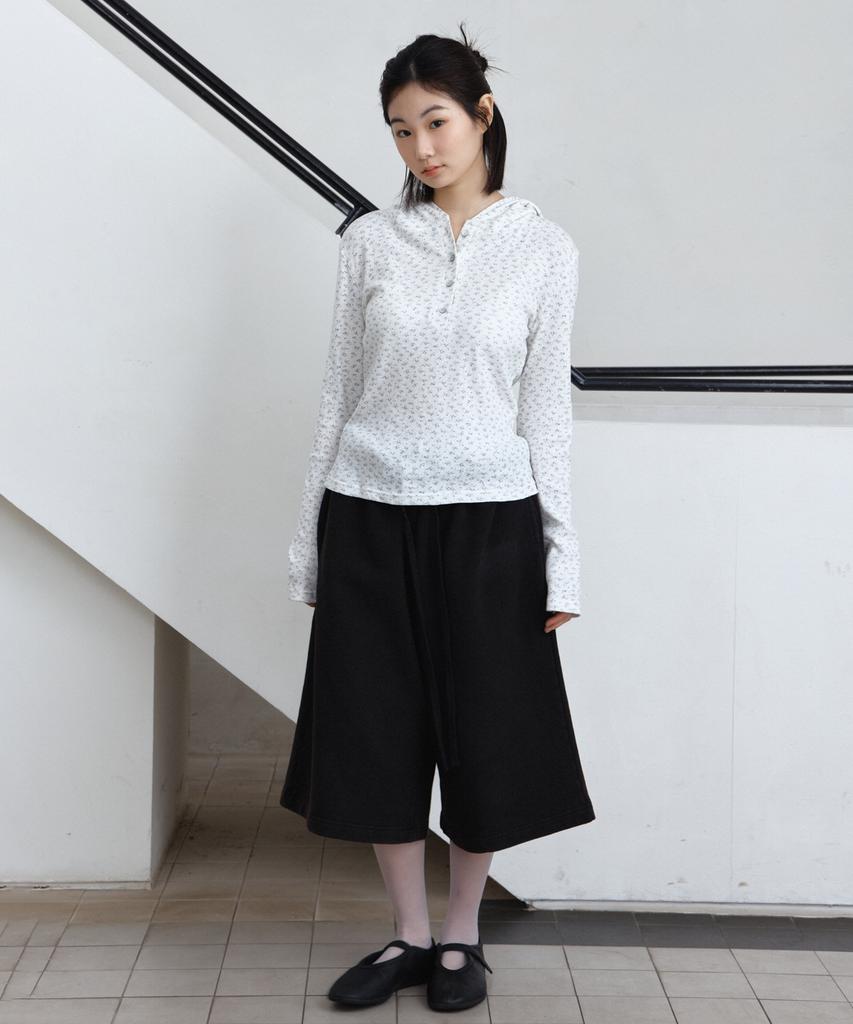 Half Button Flower Hoodie (White)