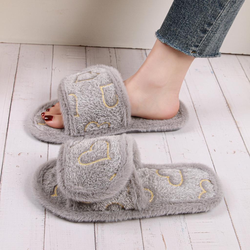 Fashion Slippers for Women Flip Flops Casual Flat Heels Shoes for Women Heart Shaped Fur Short Plush Women Slippers Plus Size