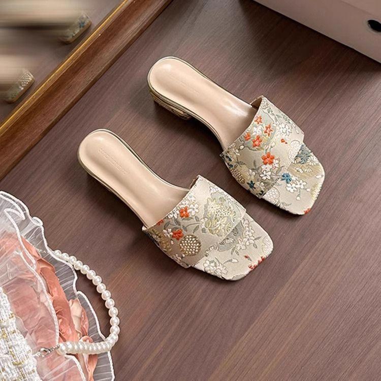 New Chinese style national style summer 2025 new thick heel high heel cool slippers women's fashion with skirt one-word drag