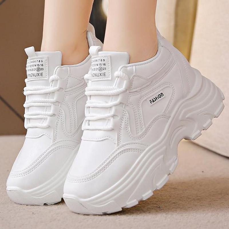 Fashion Black Leather Sneakers Platform Thick Sole Chunky Elevator Shoes Women Winter Autumn Fashion Outdoors Height Increasing Shoes