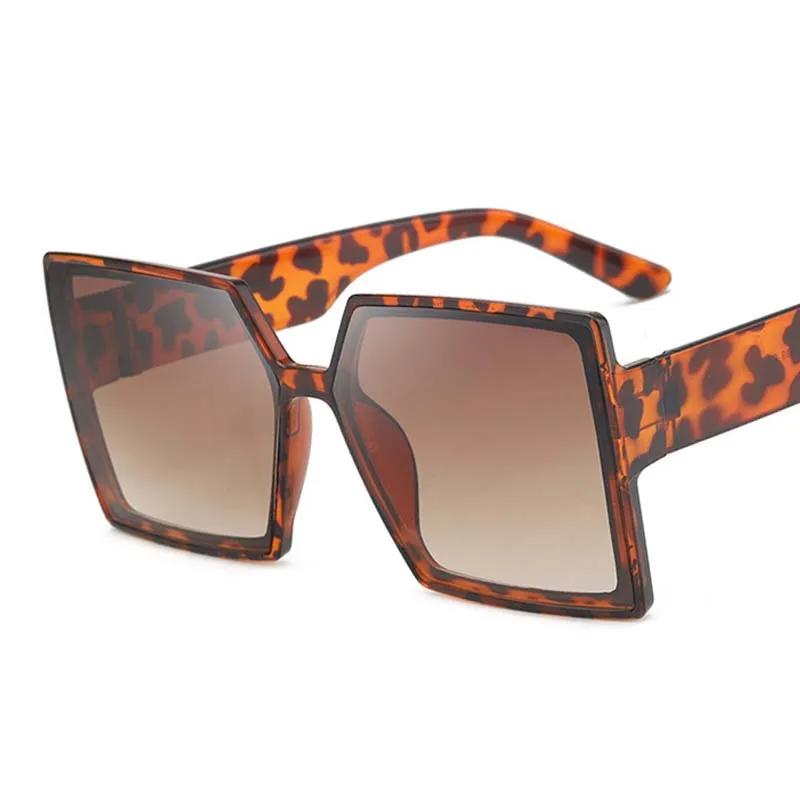 Retro Square Sunglasses Women Men Brand Classic Sun Glasses Female Male Mirror Travel Fashion Casual Shades