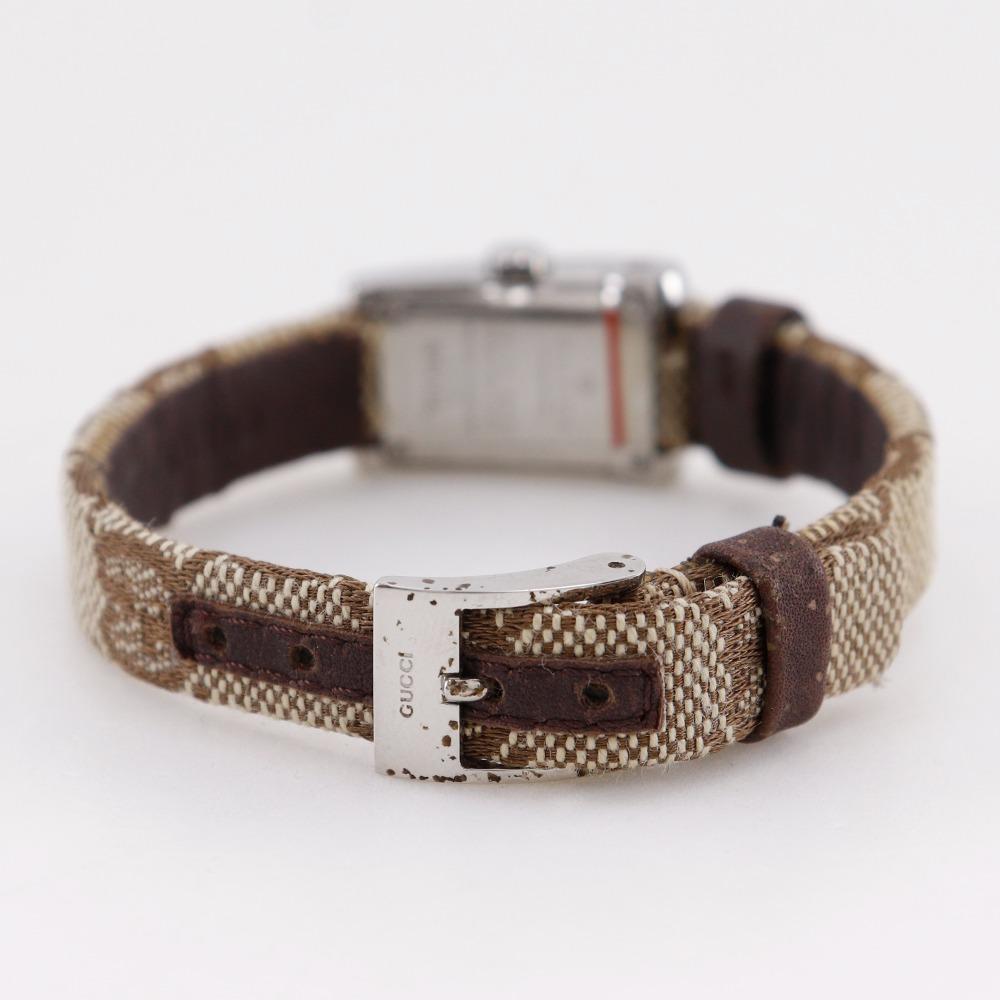 Gucci Watches 8600L WhiteDial Stainless Steel/GG Canvas Quartz Analog Display Women Used