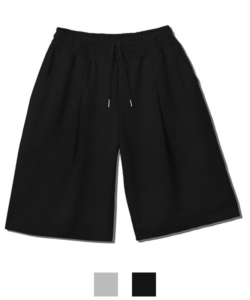 REBRENNER Standard Sweatshirt + Single-Pleat Shorts Set Up (Type A)