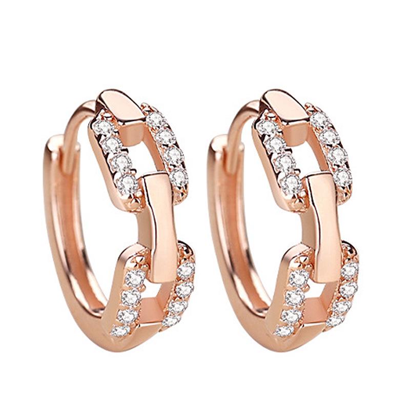 

Креативные серьги с квадратными бриллиантами в виде двойных колец - Стильный дизайн с соединенной застежкой