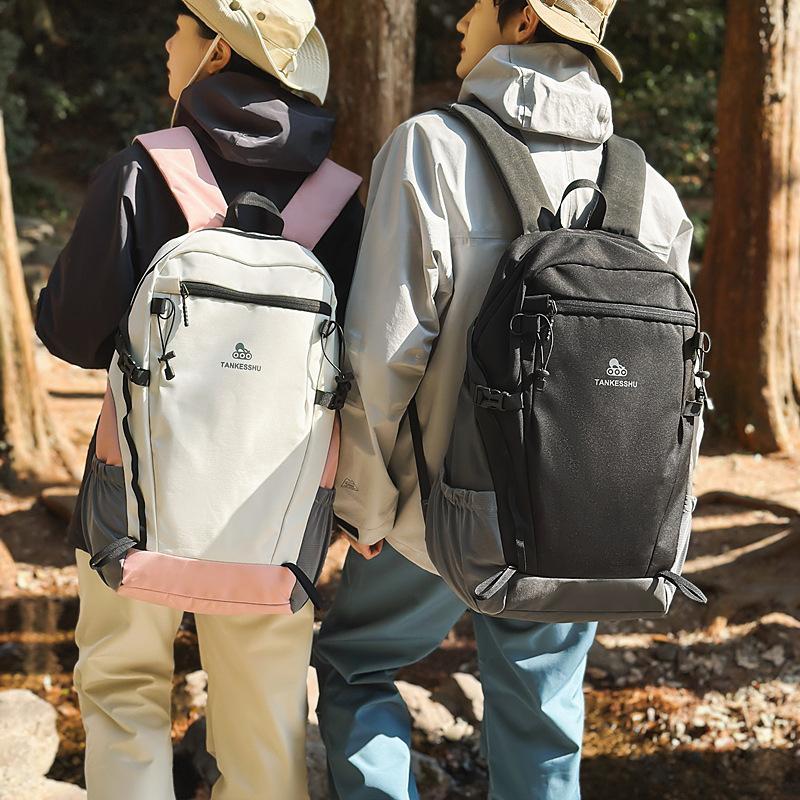 Schoolbag New Anti-splashing Outdoor Hiking Mountaineering Backpack Large Capacity Lightweight Casual Simple Backpack