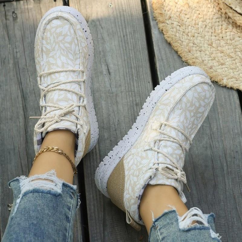 Womens Leopard Print Casual Flat Boots With Lace-Up Front Comfortable Rubber Sole Winter