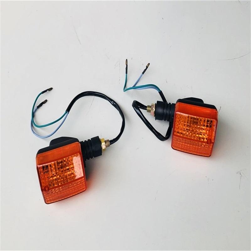 

Universal Motorcycle Turn Signal Light Blinker Bulb 12V 10W Amber For CBT125 CBT150 CBT 125 150 125CC 2PCS