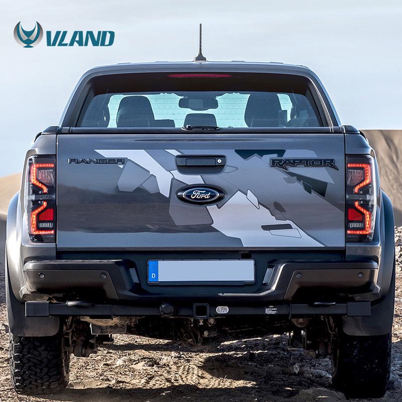 LED Dynamic Turn Signal Tail Light for 2012-2018 Ford Everest Ranger T6