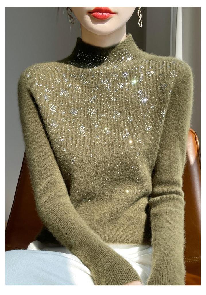 2025 Autumn/Winter Women's Rhinestone Ribbed Knit Sweater: Stylish Long-Sleeve, Half-High Neck, Loose Fit.