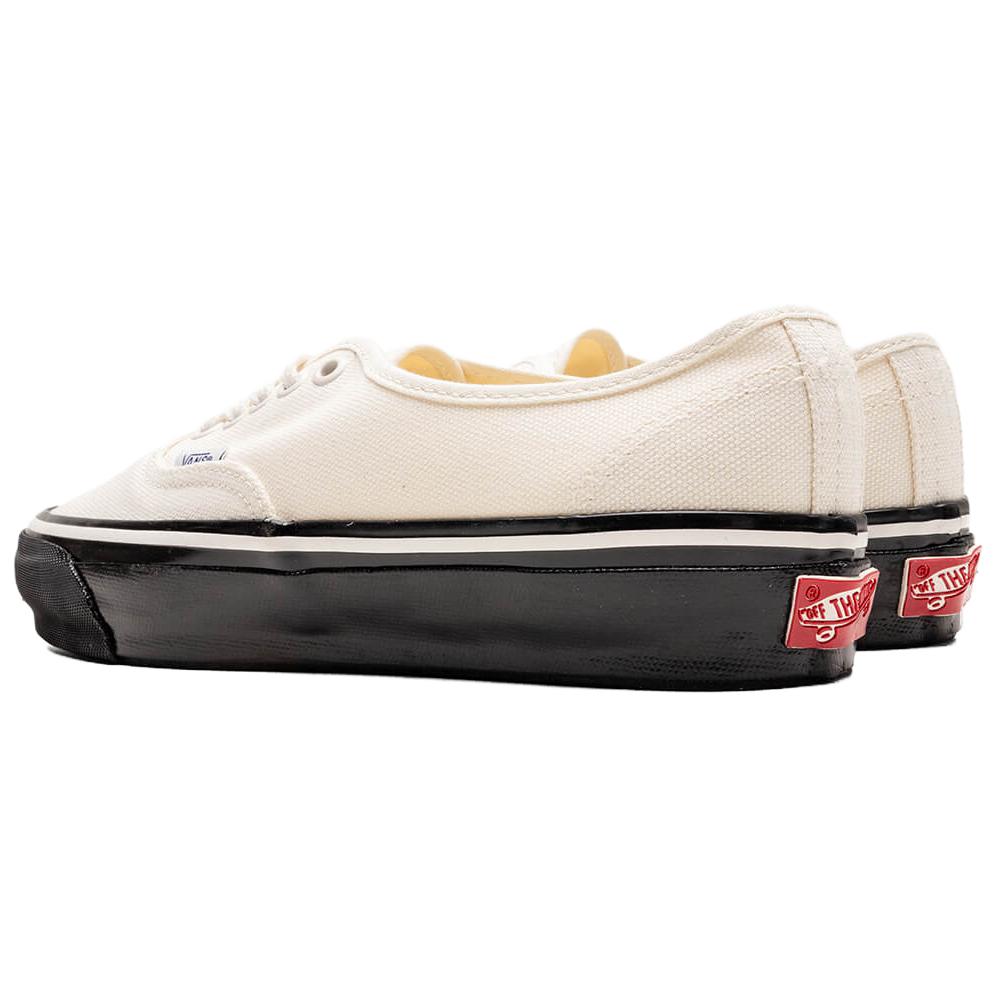 Vans Premium Authentic Comfortable Lightweight Low Top Skate Shoes Men sneaker White Black VN000EBNYB21