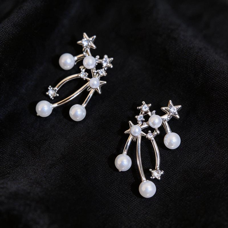 Silver Needle Luxury Rhinestone Star & Pearl Stud Earrings - Exquisite Niche Design for Women