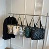 Fashi Solid Zipper Sense of Luxury Versatile Women's Tote Bags 2026 Winter New Casual Super Cool Large Capacity Shoulder Bags