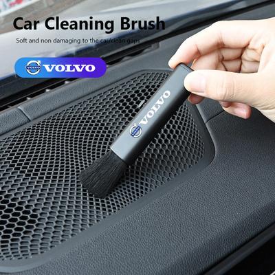 1Pcs Car Cleaning Brush Auto Logo Detail Brushes Tools For XC90 V90 V60 XC60 V40 EC40 EX40 S80 S60 S90 C40 XC40 V70 XC70