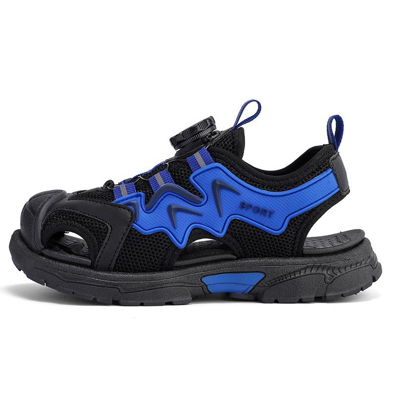 

Boys sandals 2025 summer new middle-aged and older children s soft-soled non-slip beach shoes children s shoes student air cushion casual shoes 39