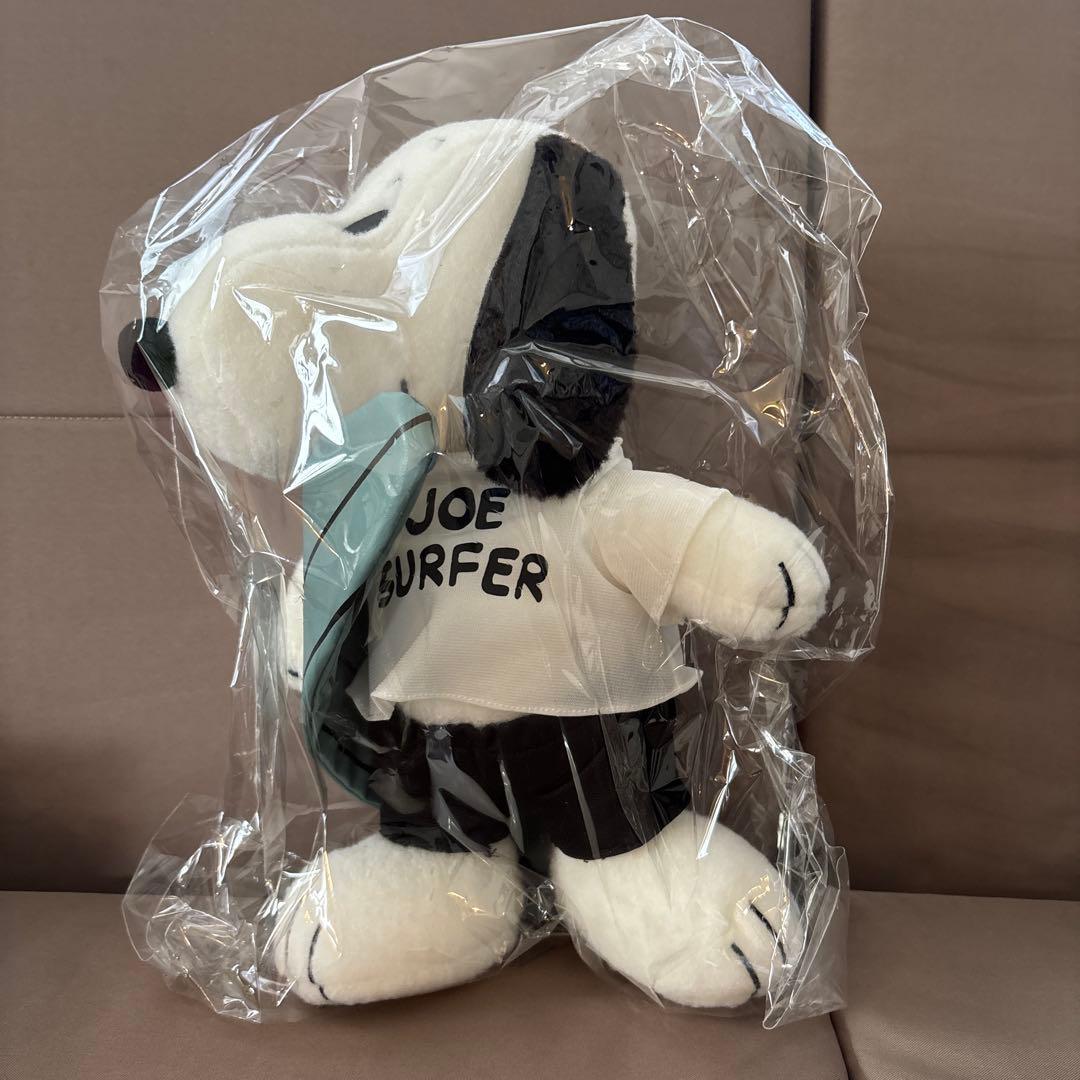 Snoopy Hawaii stuffed toy