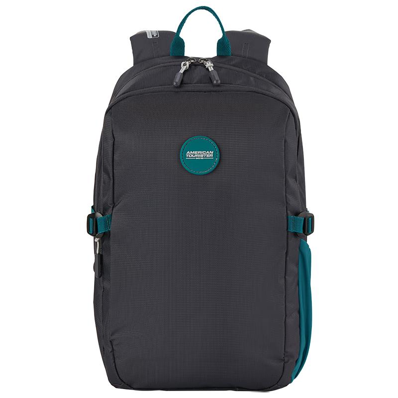 American Tourister QU9 Outdoor Lightweight Waterproof Backpack
