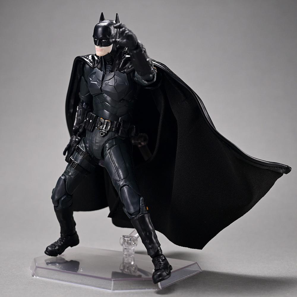 The Batman Mafex Pvc Action Figure 6in Collectible Toy For Fans And Collectors