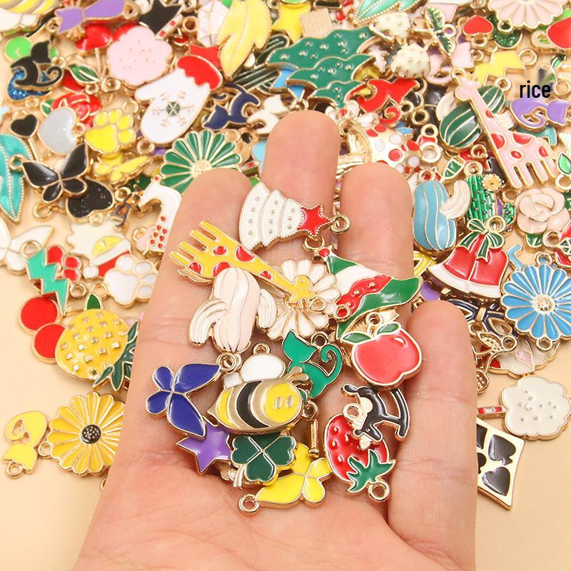 Mixed Eight-Color Enamel Alloy Charms for DIY Jewelry: Bracelet, Necklace, and Keychain Accessories (10/20/50 Pieces)