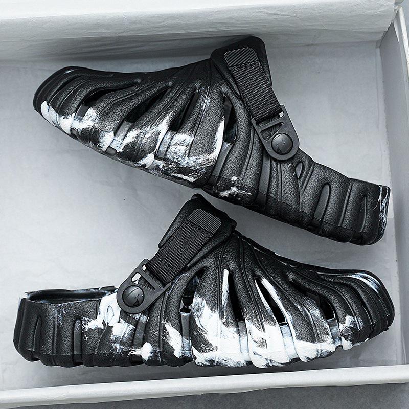 Men's Summer Lightweight Breathable Closed-Toe Monstera Leaf Sandals