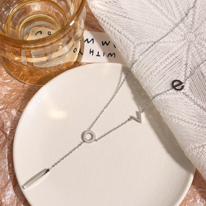 2022 Women's Summer 18K Gold Love Necklace - High-End Titanium Steel Choker, Clavicle Style, Non-Fading
