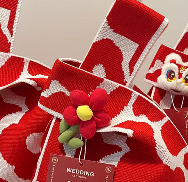2026 New Year Red Lucky Gift Bag - Knitted Tote with Envelope Design, Perfect for Annual Meetings and Celebrations