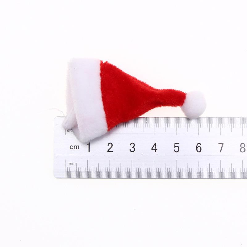 Mini Plush Christmas Hat for Wine Bottle and Cutlery Decor, 4x6cm Toy Accessories.