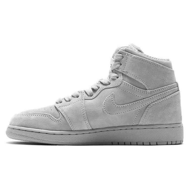 

Jordan 1 Retro High Grey Suede BG 40