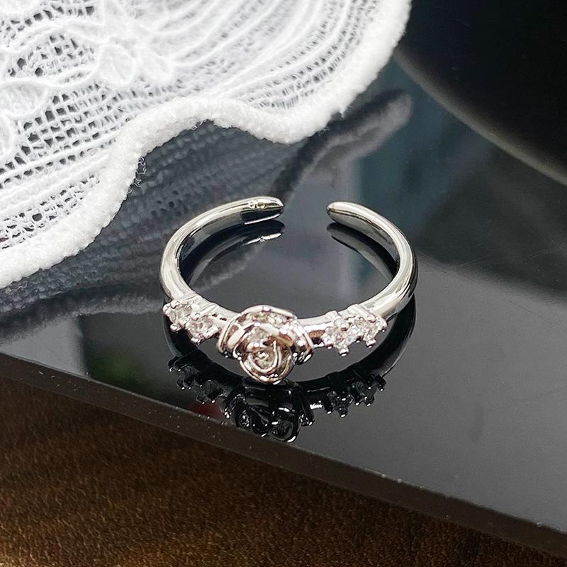 Light Luxury Full Diamond Inlaid Zircon Super Flash High-End Open Ring Exquisite Elegant Ring Woman Adjustable opening