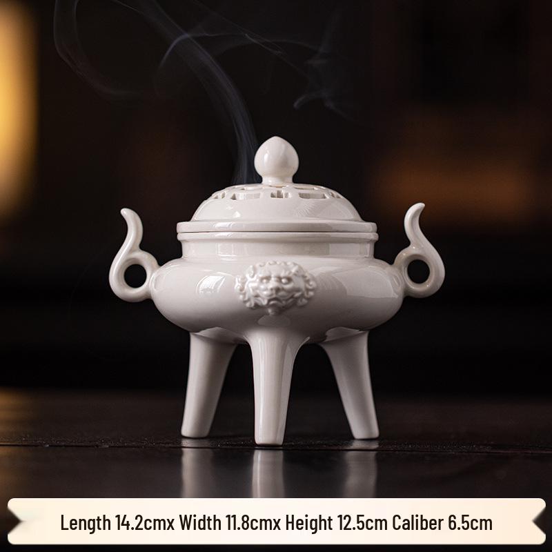 

Antique Court-Style Ceramic Incense Burner: Three-Legged High-Foot Design for Sandalwood and Agarwood Aromatherapy