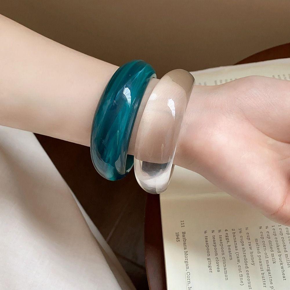 Curved Irregular Wide Bracelet Exaggerated Retro Hand Ring Unique Acrylic Open Bangle  Decoration
