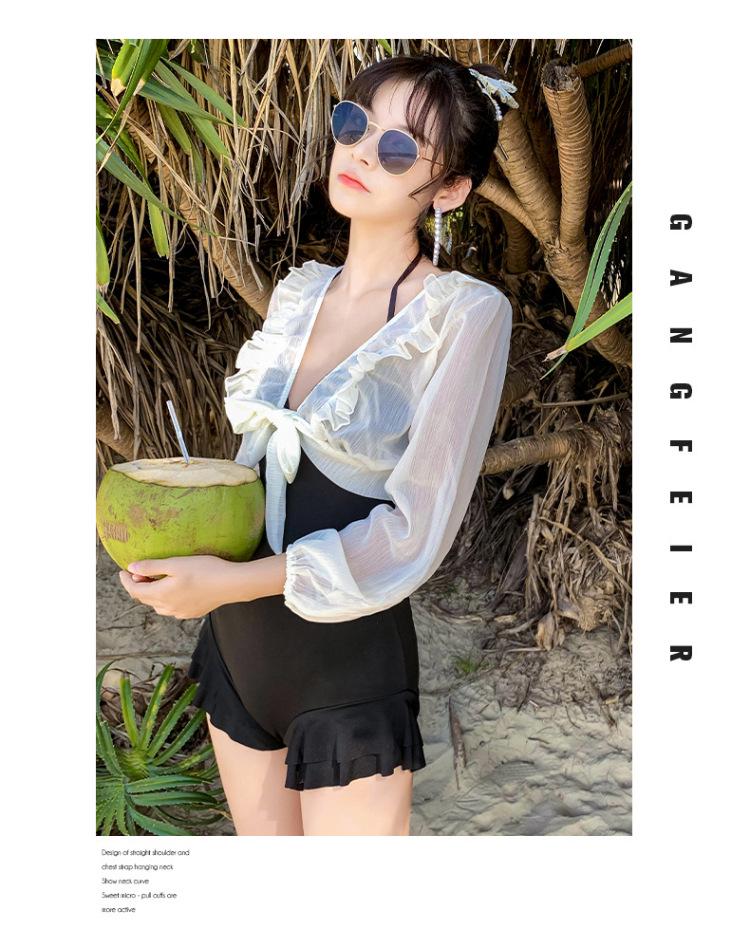 Elegantní zeštíhlující dvoudílné plavky: Zakrývající břicho, konzervativní vílí styl na pláž nebo do horkých pramenů