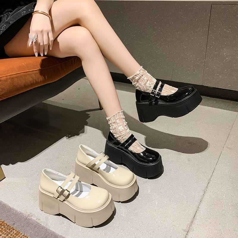 Módní dámské trendy boty na platformě zvyšující výšku 2024 jaro korejská verze módní a všestranné jednoboty