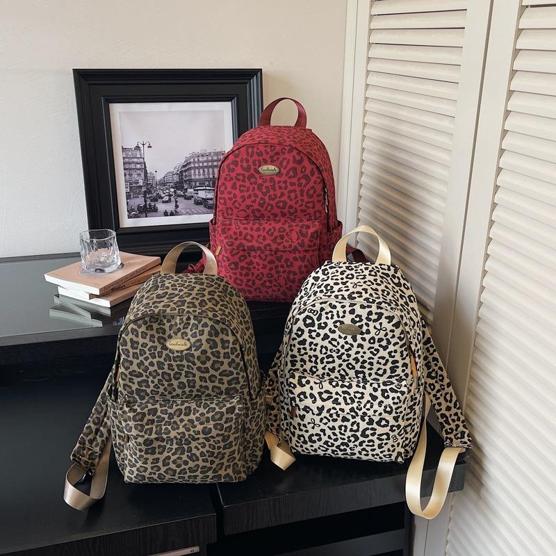 Little Leopard Print New Backpack Versatile Leisure Travel Backpack Fashionable Women's Schoolbag Casual Simple