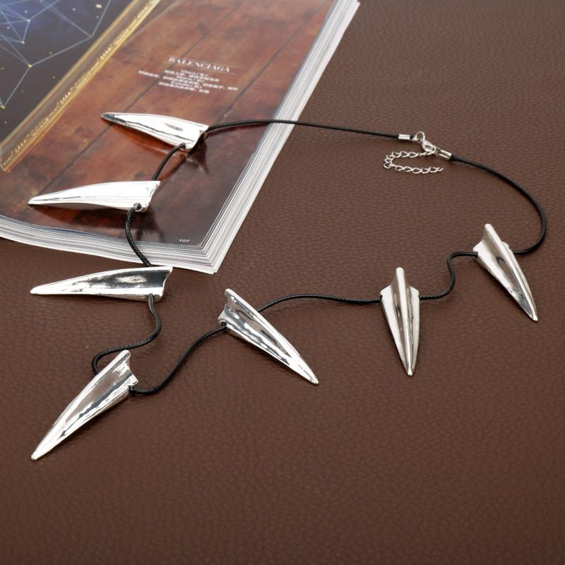 Elegante collar de aleación inspirado en Pantera Negra para hombres y mujeres