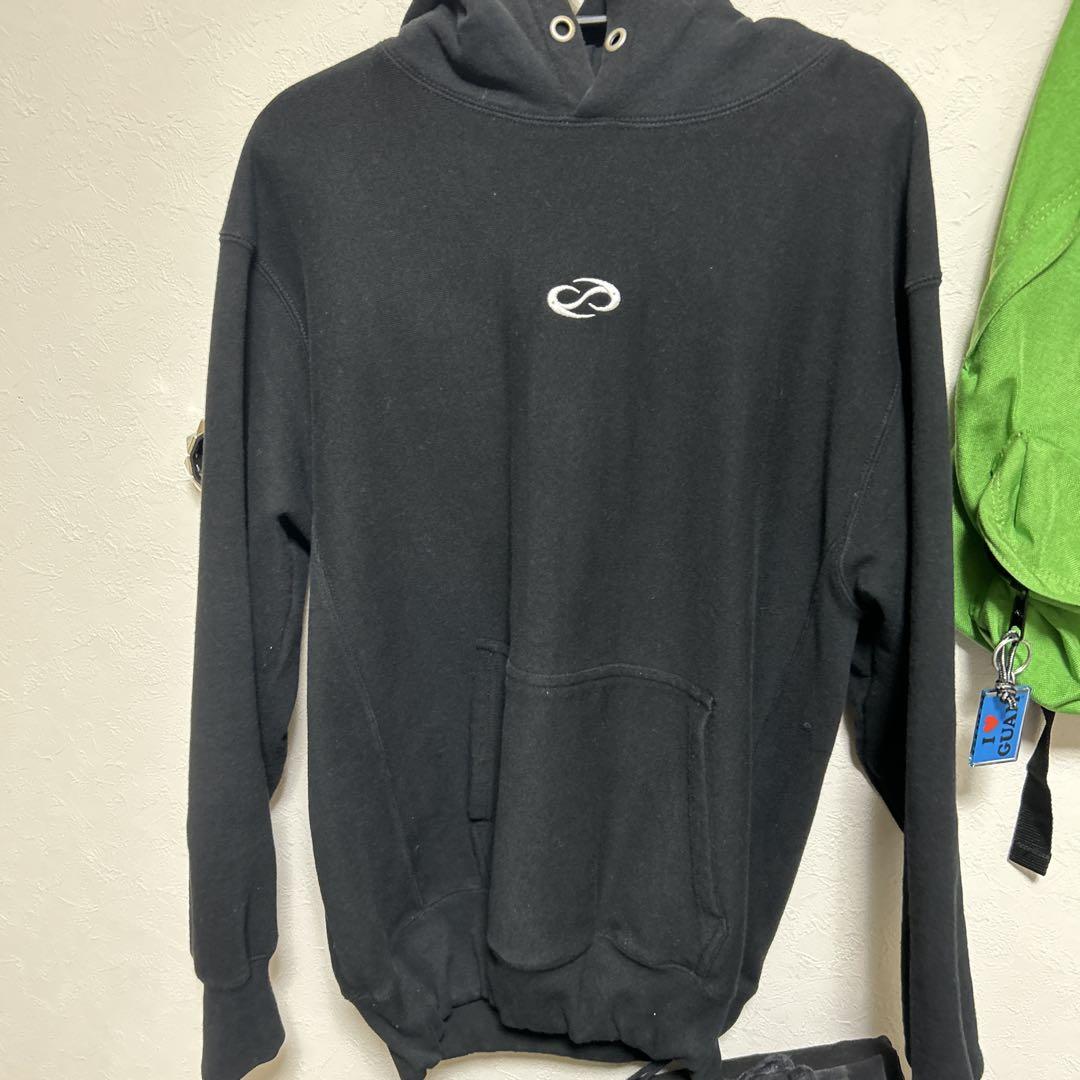 

[USED] PARANOID Hoodie Size L