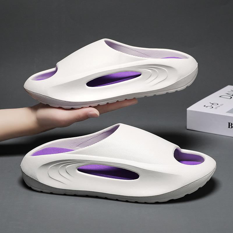 Fashion Men slippers Summer Luxury Sandals men Outside fashion outdoor Casual Beach slippers Breathable Shoes for men Home Slippers2024